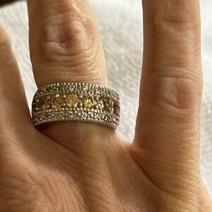 Elegant Silver and Gold Women's Ring